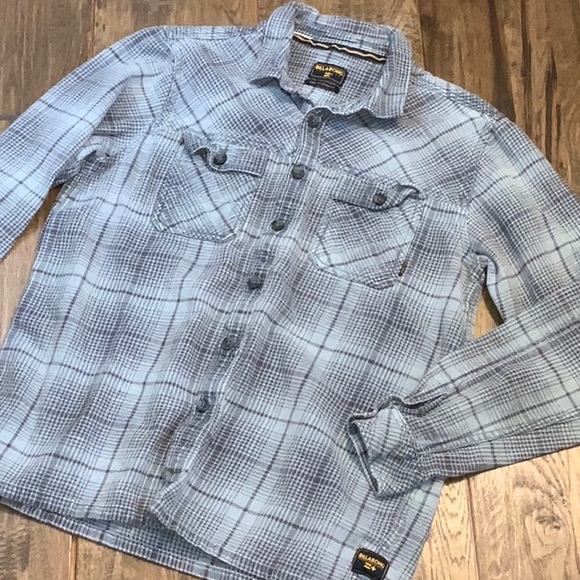 Billabong Other - Billabong core fit stretch flannel. Size large